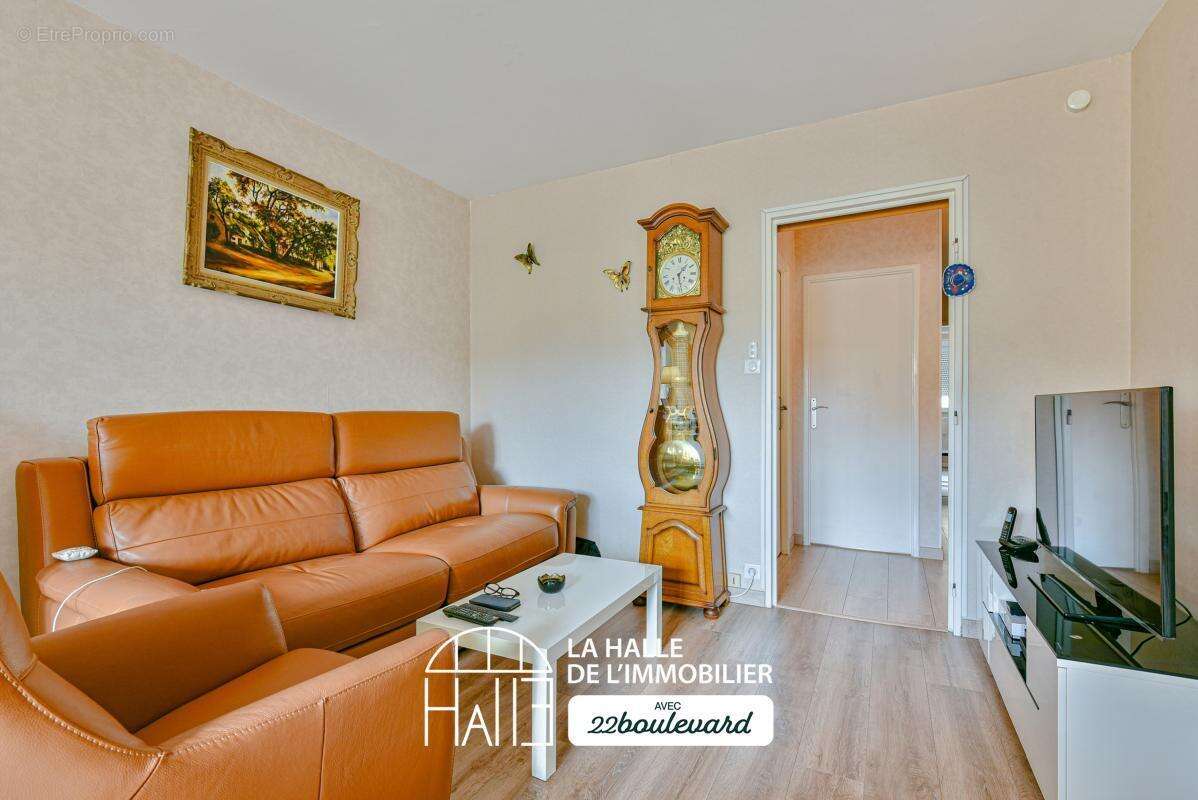 Appartement rénové - photo 2