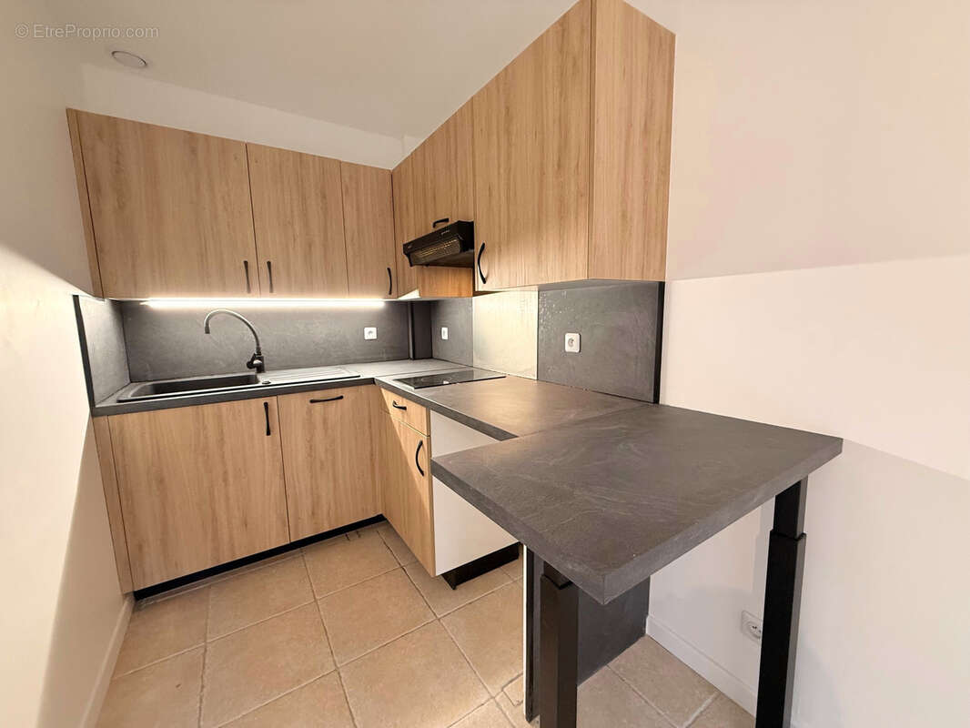 Appartement à LE PERRAY-EN-YVELINES