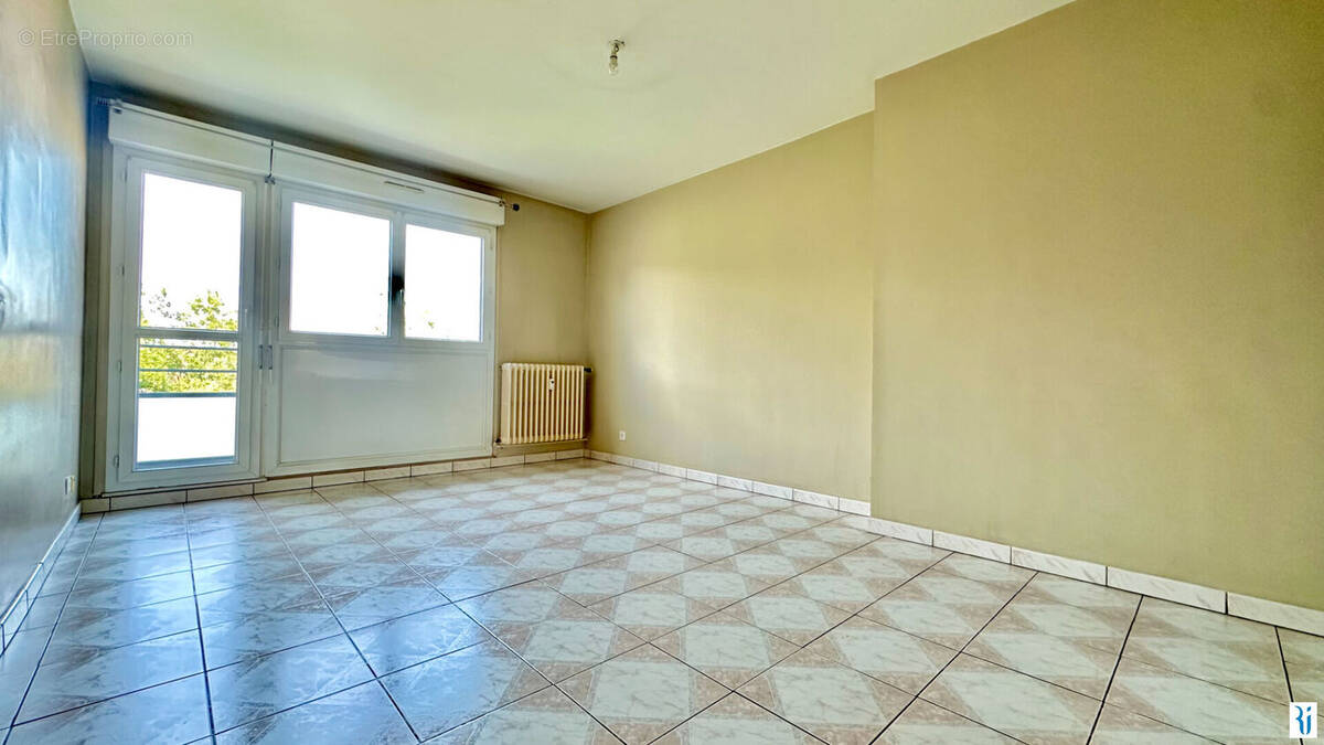 Appartement à SOTTEVILLE-LES-ROUEN