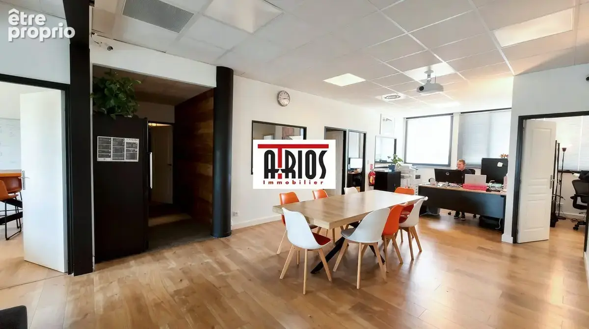Commerce 163 m² à vendre à Six-Fours-Les-Plages (83140) - photo 6