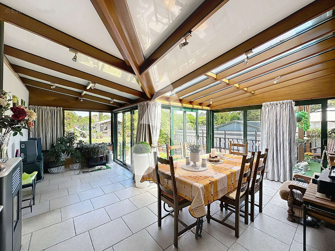 Maison à VIEUX-CONDE