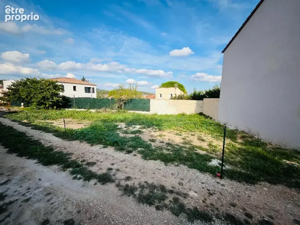 Terrain 196 m² à Cuers  - photo 2