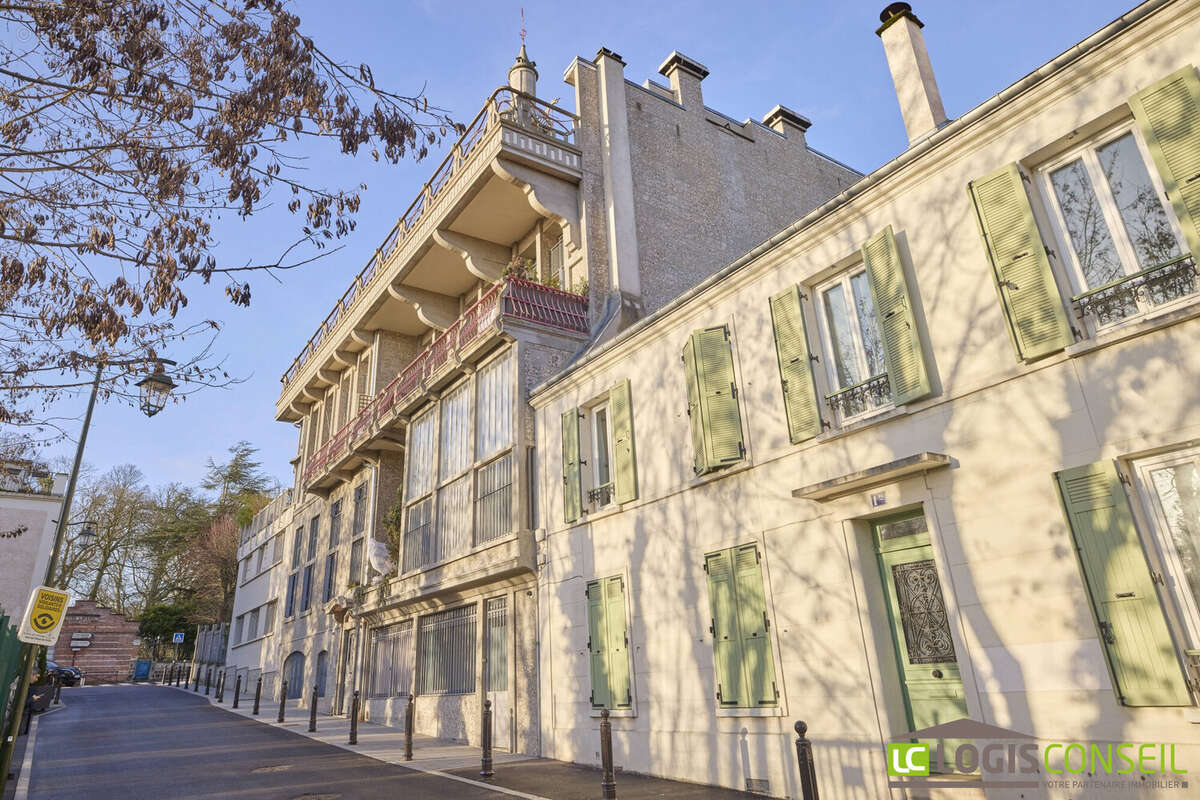 Appartement à BOURG-LA-REINE