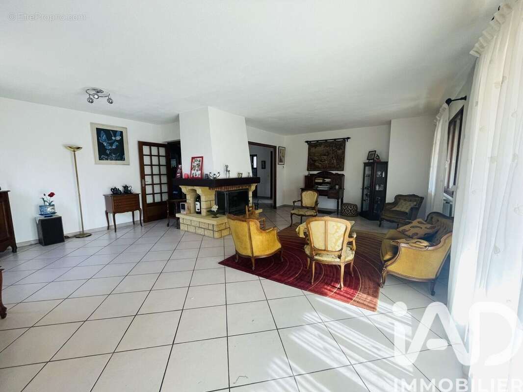 Photo 2 - Maison à SAINT-LAURENT-DE-LA-SALANQUE