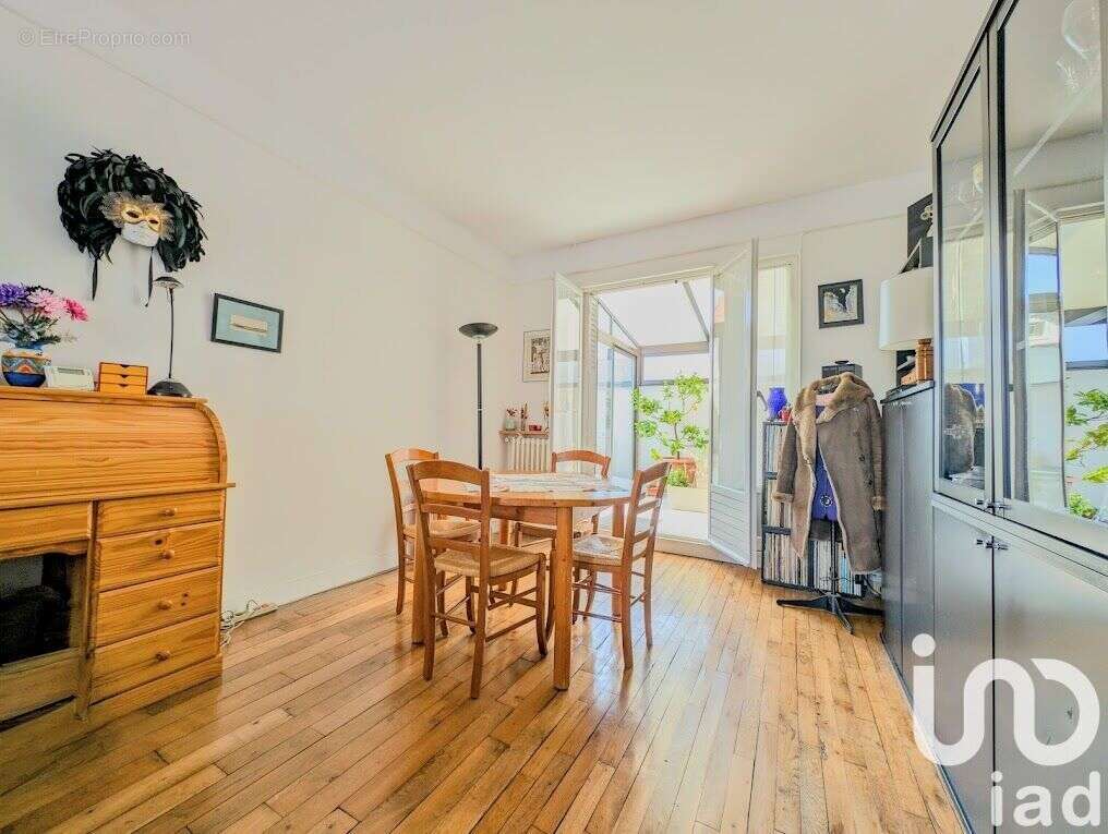 Photo 3 - Maison à NANTERRE