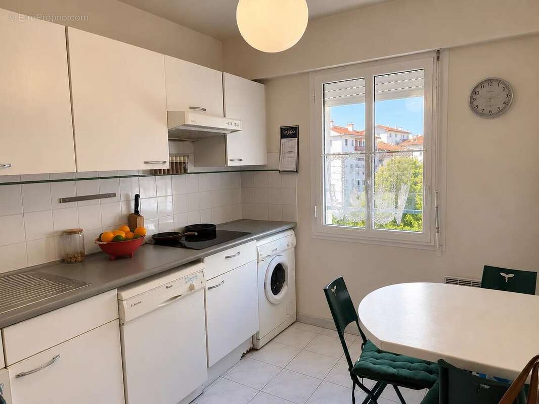 Appartement à BEAULIEU-SUR-MER
