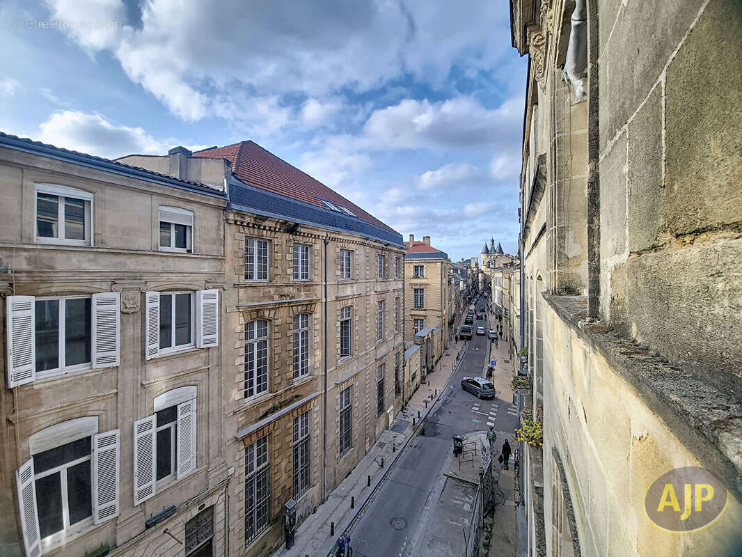 Appartement à BORDEAUX