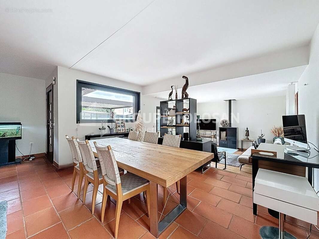 Maison à SAINT-ORENS-DE-GAMEVILLE