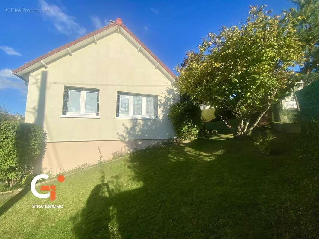 Maison à GRAND-COURONNE