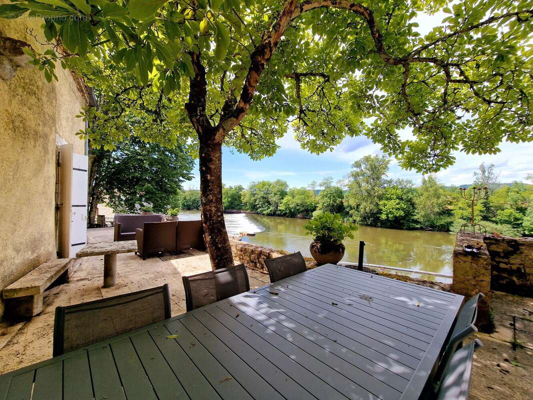 Magnifique propriété avec deux piscines sur les rives du Lot - photo 14