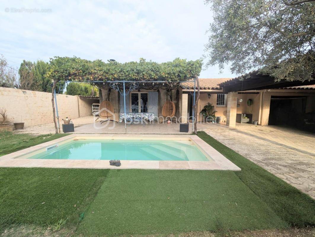 Maison à PLAN-D&#039;ORGON