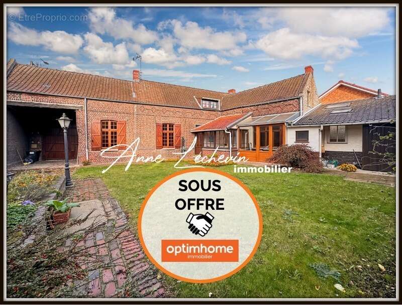 Maison à DOURGES