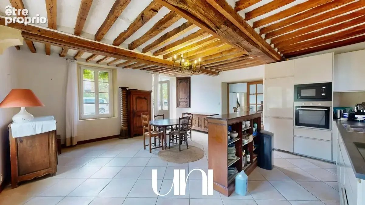 Corps de ferme de 300 m2, sur un terrain de 2 999 m2, avec dépendances - ROTS - photo 5
