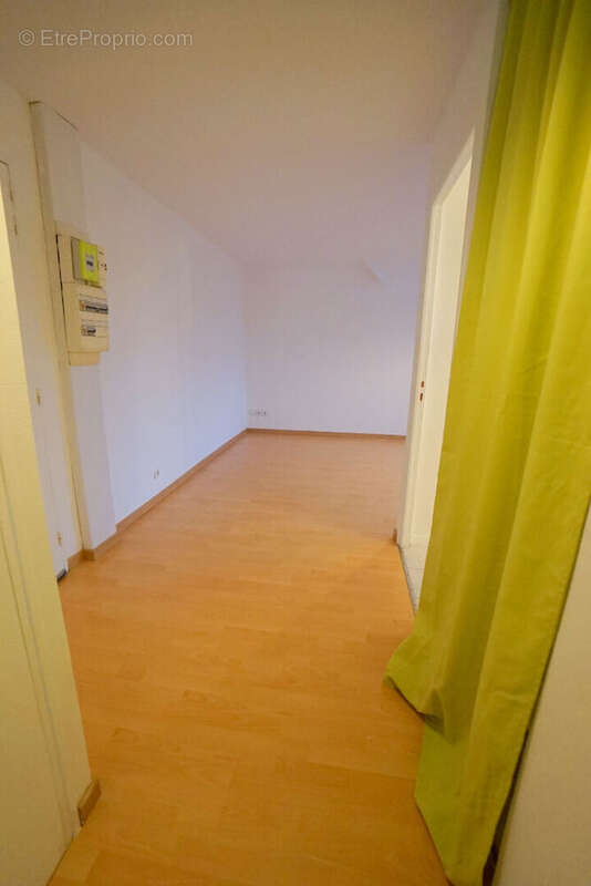 Appartement à MEZIERES-SUR-SEINE