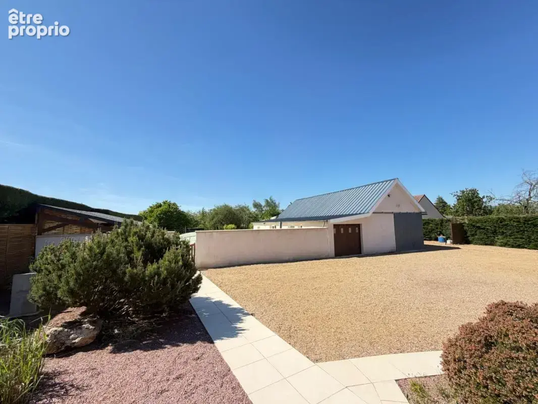 Maison familiale + dépendances – 230 m² – piscine – fort potentiel - photo 5