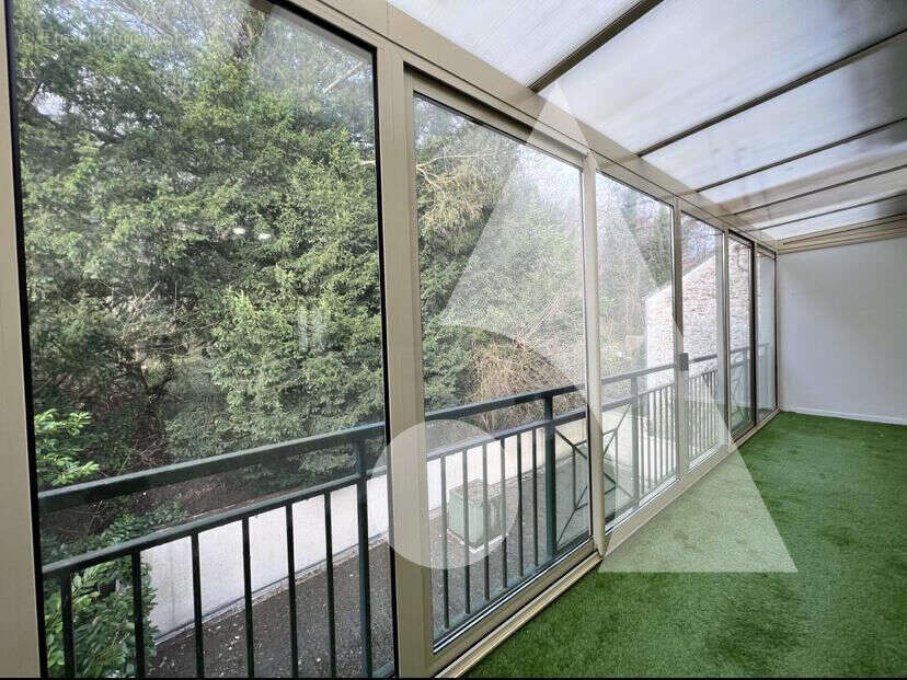 Appartement à CORBEIL-ESSONNES