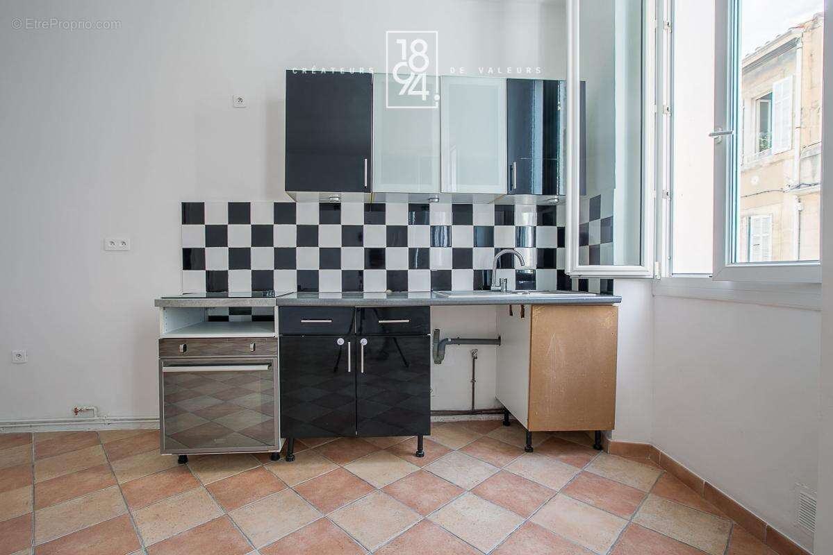 T2 et bureau / dressing de 50 m² - Lodi - Conception - À deux pas du métro Baille - photo 4