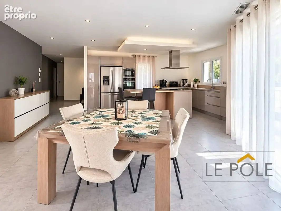 Maison 138,50 m²  3 chambres Piscine - photo 5