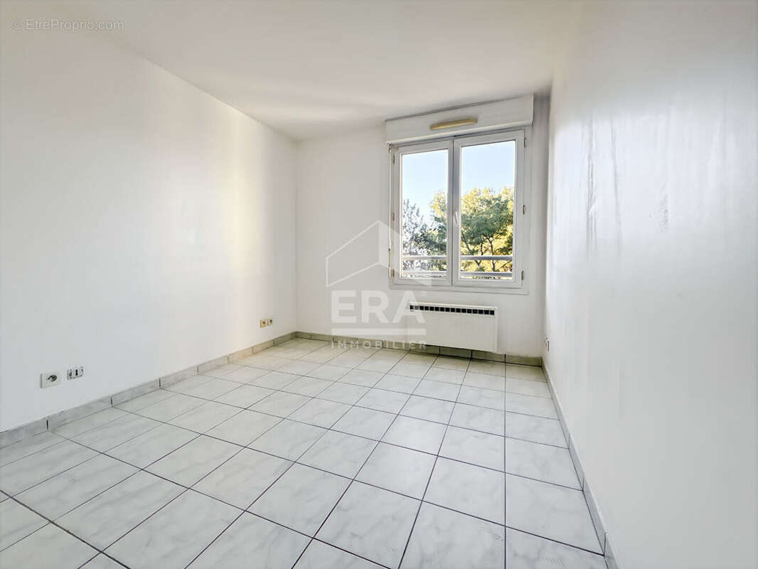 Appartement à MARSEILLE-13E
