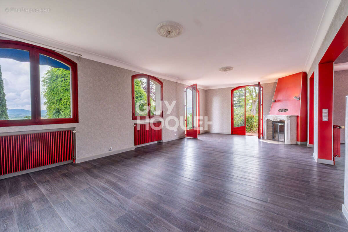 Maison à COURNON-D'AUVERGNE