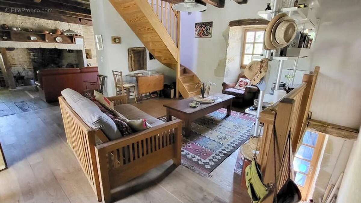 Maison à LABASTIDE-MURAT