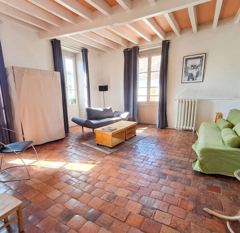 Immeuble de ville avec local commercial - photo 5