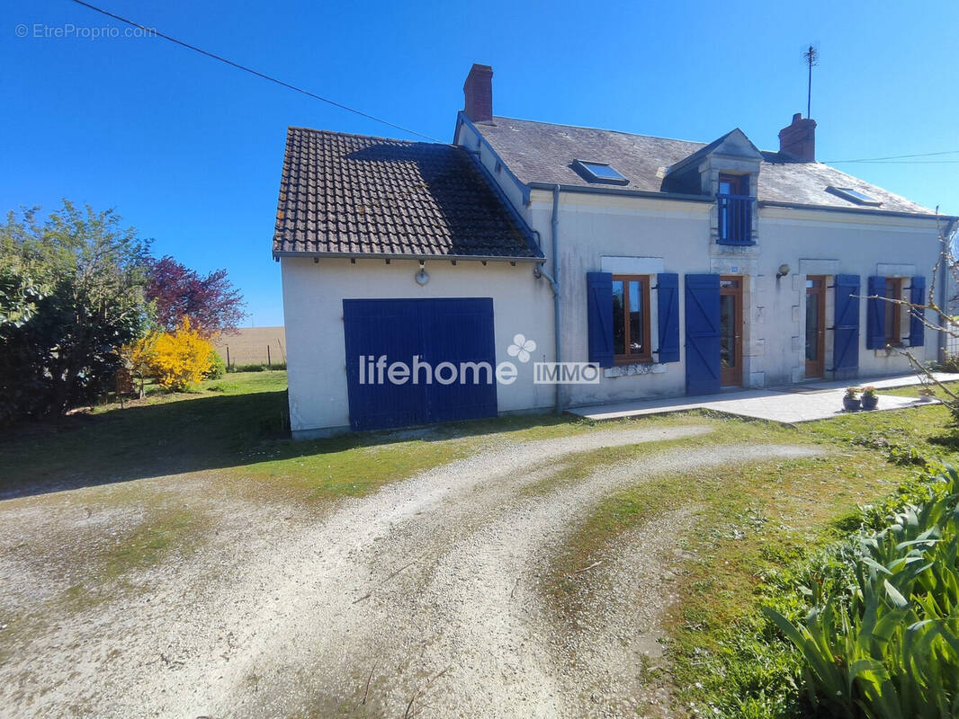 Maison à VILLEDIEU-SUR-INDRE