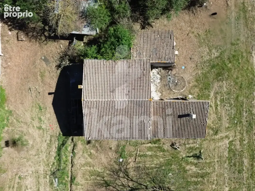 Maison à rénover avec potentiel de valorisation et division possible - photo 3