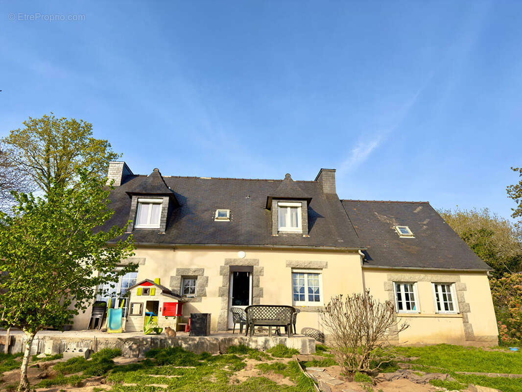 Maison à LA FEUILLEE