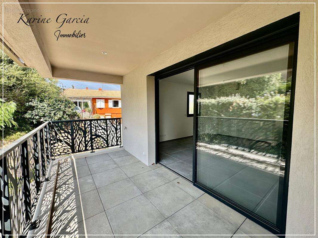 Appartement à SIX-FOURS-LES-PLAGES