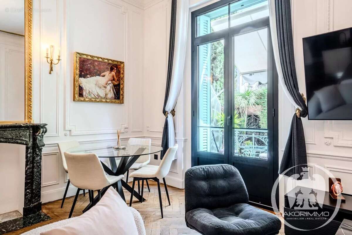 Vente Appartement 2 pièces à Nice • Fleurs - photo 10