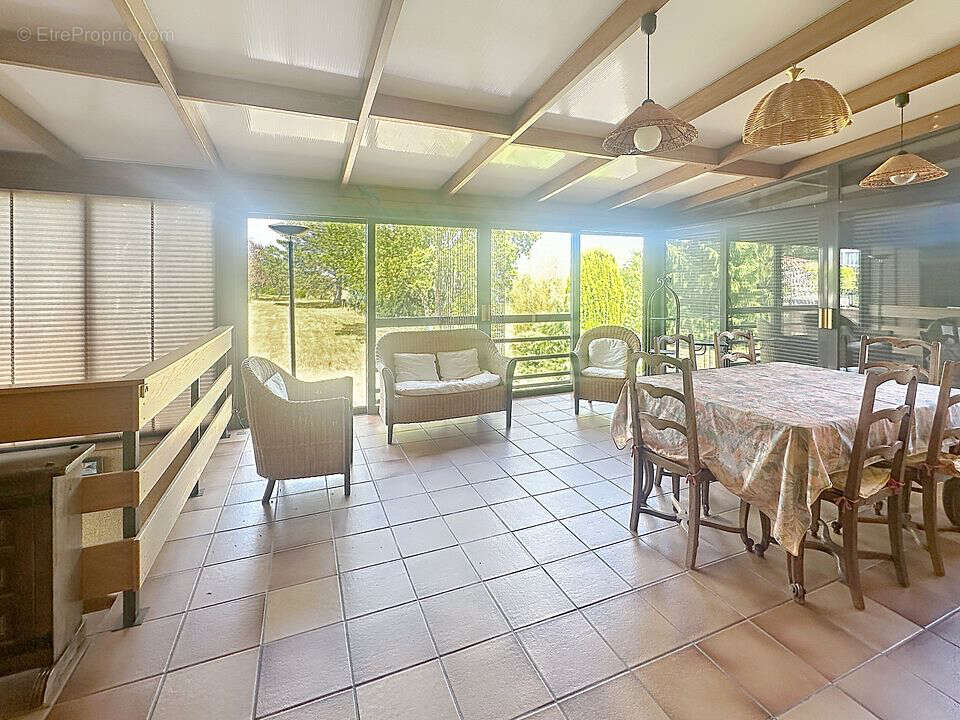 Spacieuse maison individuelle de 187 m² avec grand terrain - photo 6