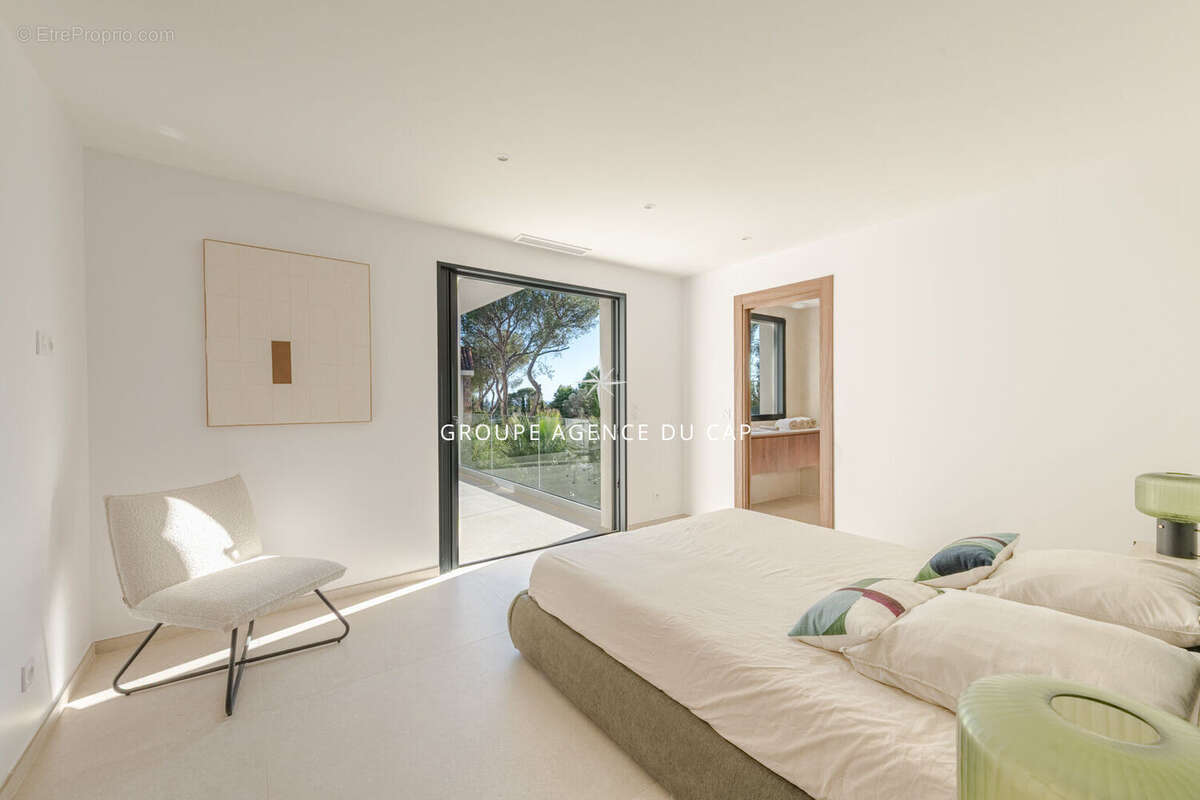 Maison à SAINT-RAPHAEL