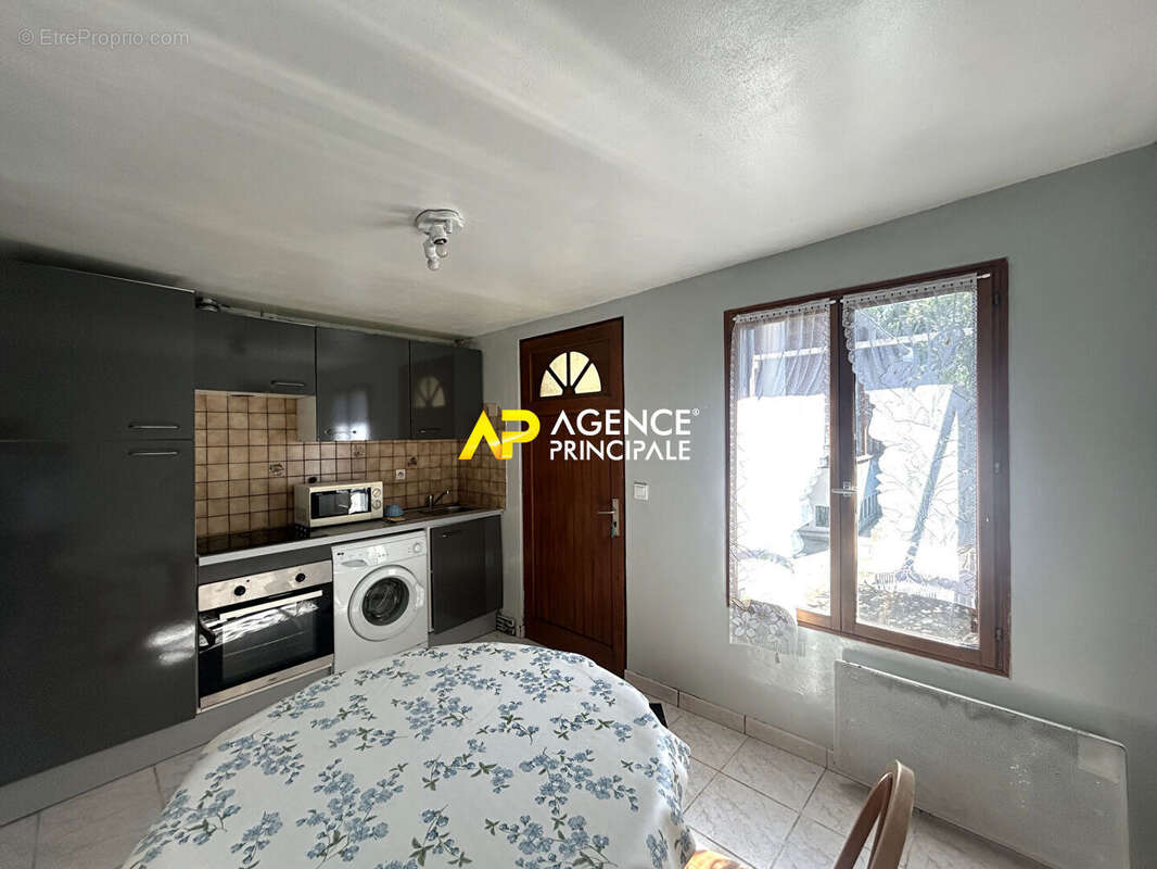 BEZONS _ CENTRE VILLE _Maison 51 m2 et dependence - photo 14