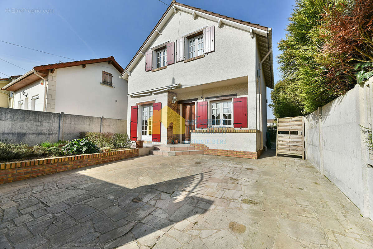 Maison à MORSANG-SUR-ORGE
