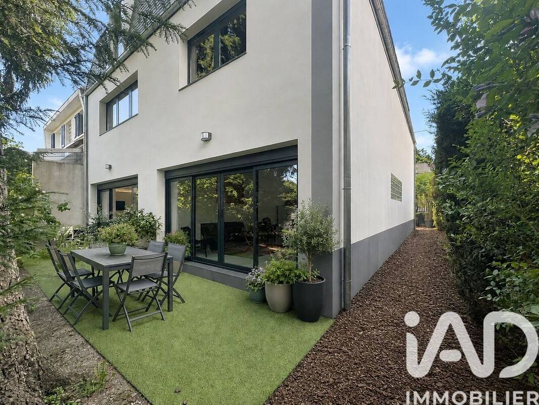 Photo 1 - Maison à CHAMPIGNY-SUR-MARNE
