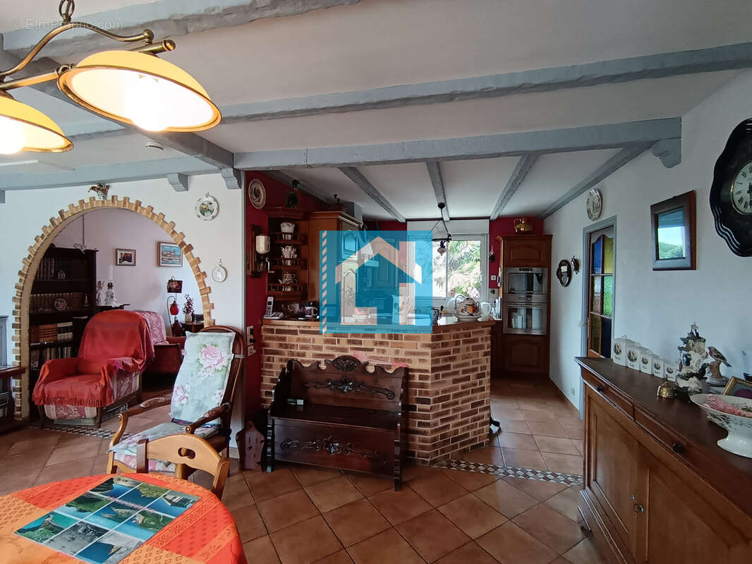Maison à SAINT-PAIR-SUR-MER