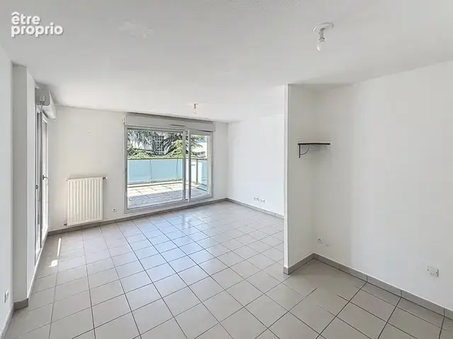 T2 de 44 M2 avec terrasse de 22 M2 étage élevé 69100 Villeurbanne - photo 3