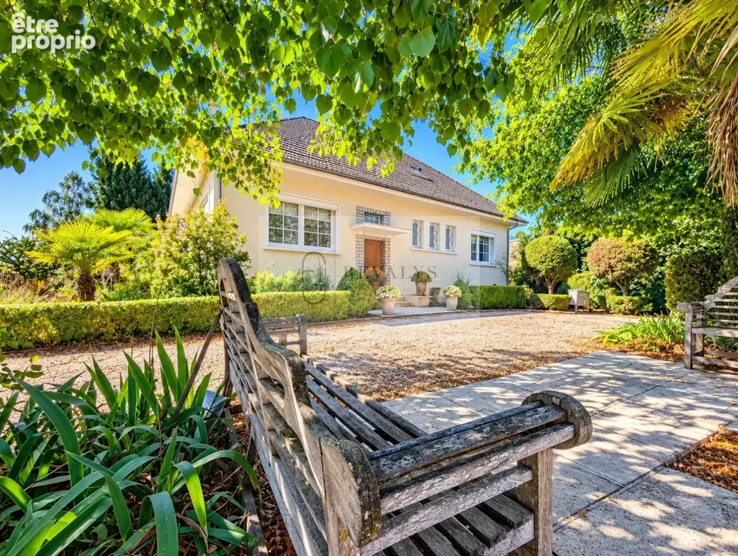 Maison à BROCHON