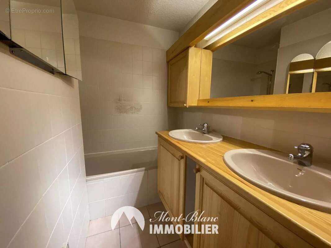 Appartement à COMBLOUX