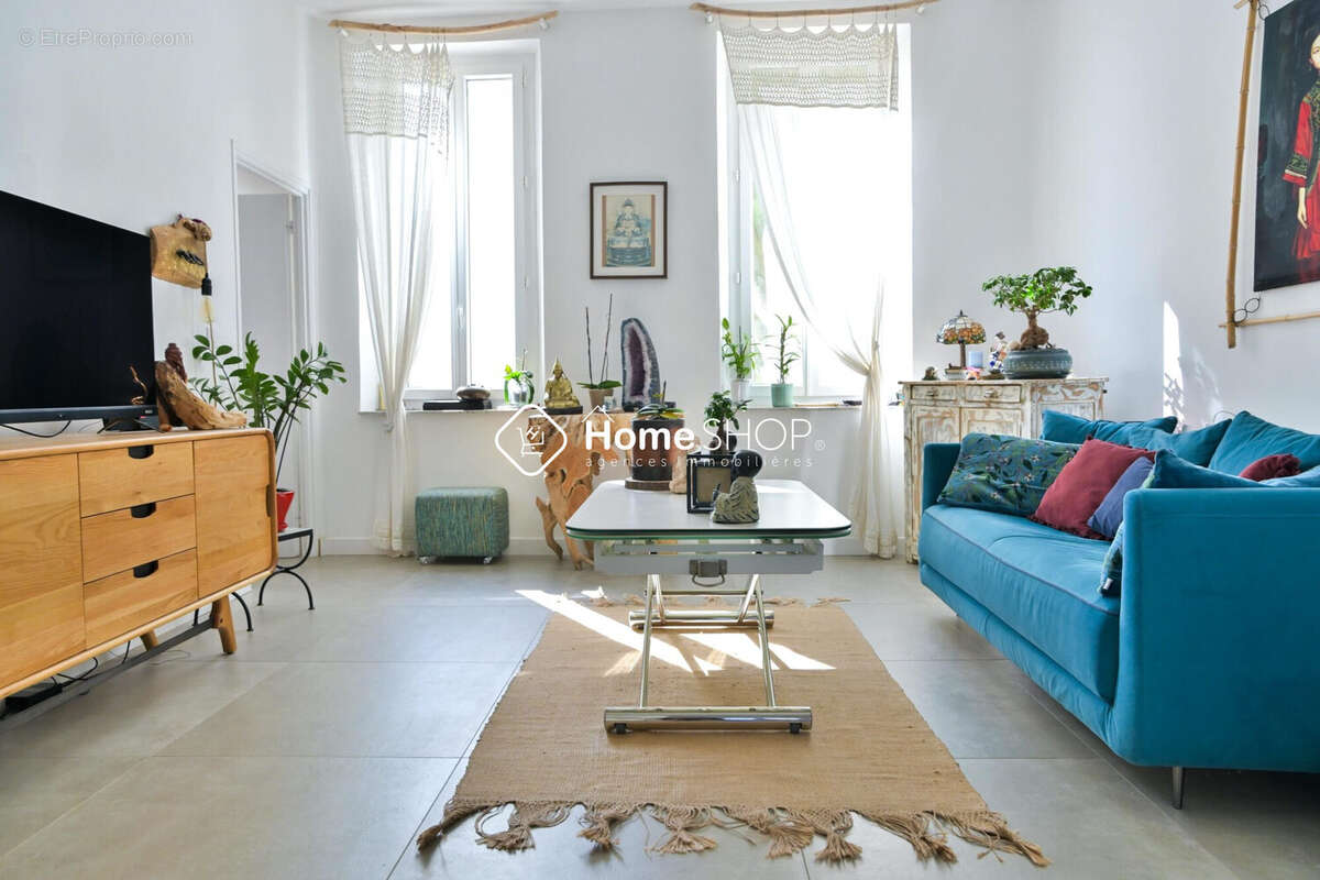 Appartement à AUBAGNE