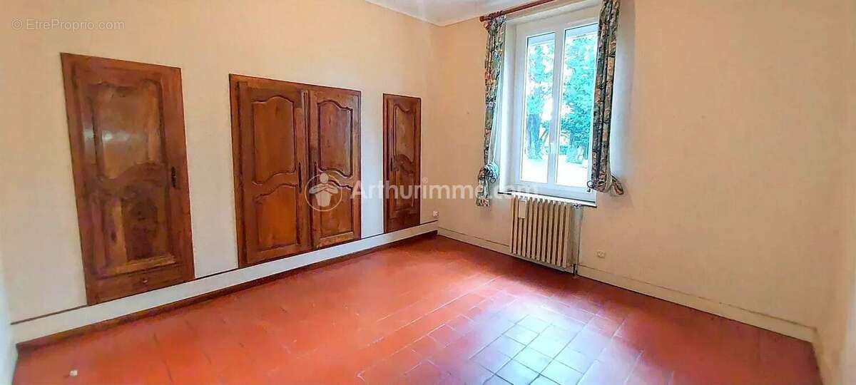 Maison à LABRUGUIERE