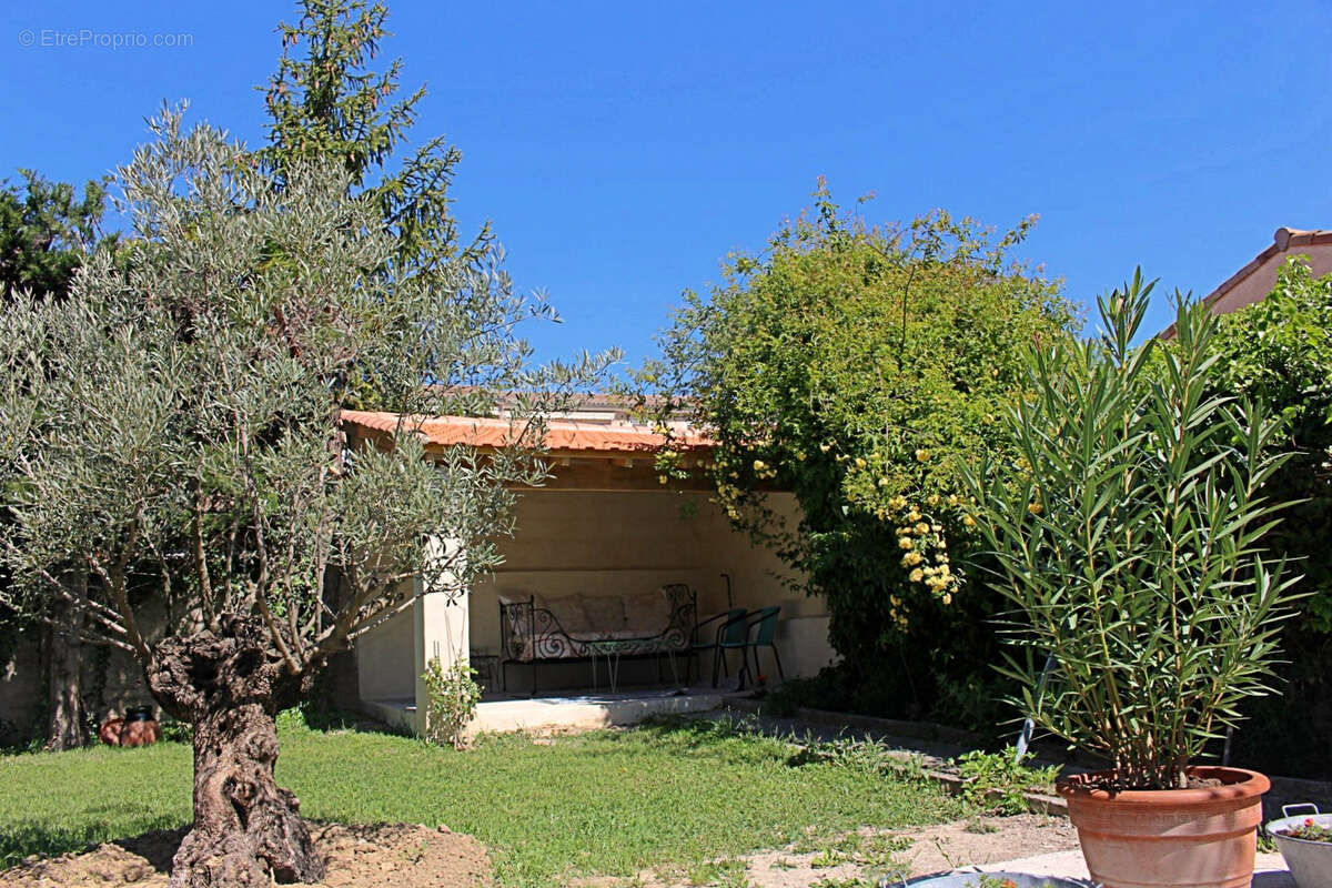 Maison à VAISON-LA-ROMAINE
