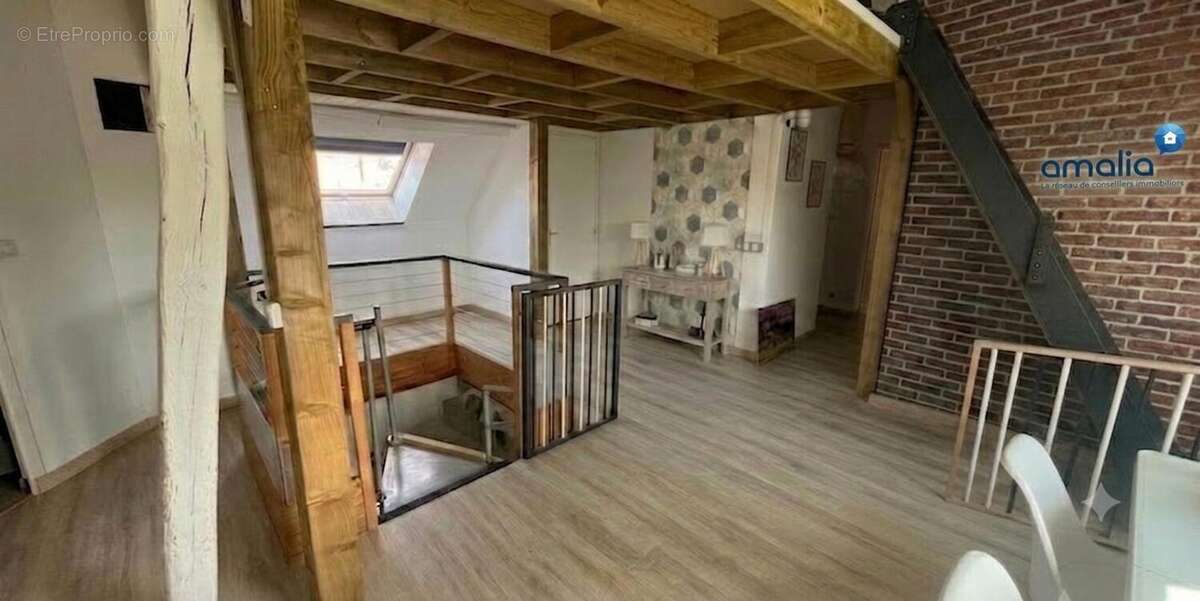  PRESTIGE & ESPACE : Splendide Maison Loft de 251 m² avec 5 Chambres, Jardin, Garage, Piscine  ‍ - photo 11