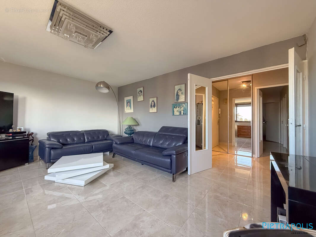 Appartement 87 m² à Lyon-3e  - photo 2