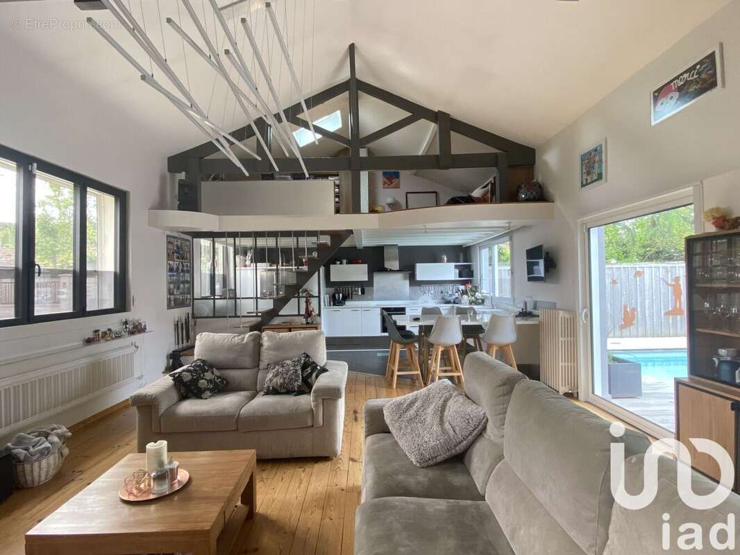 Photo 2 - Maison à PESSAC