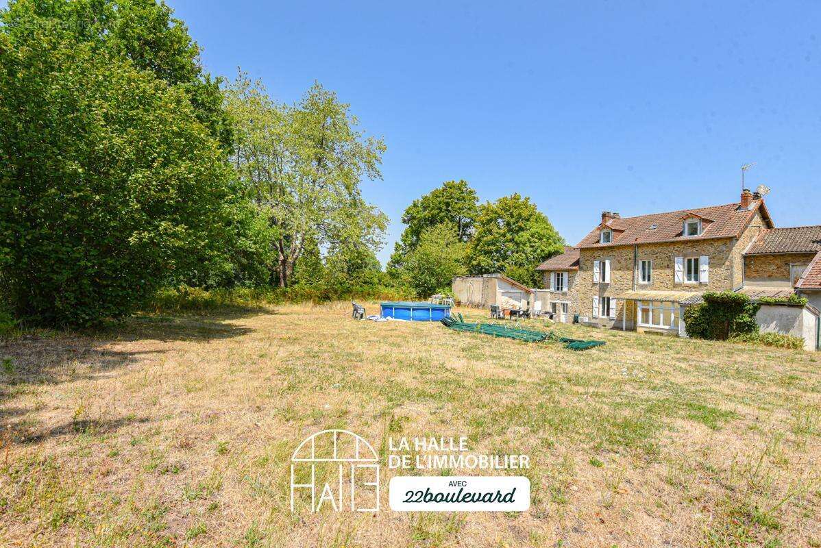 Maison 7 pièces 202 m² à vendre à Peyrilhac (87510) - photo 17