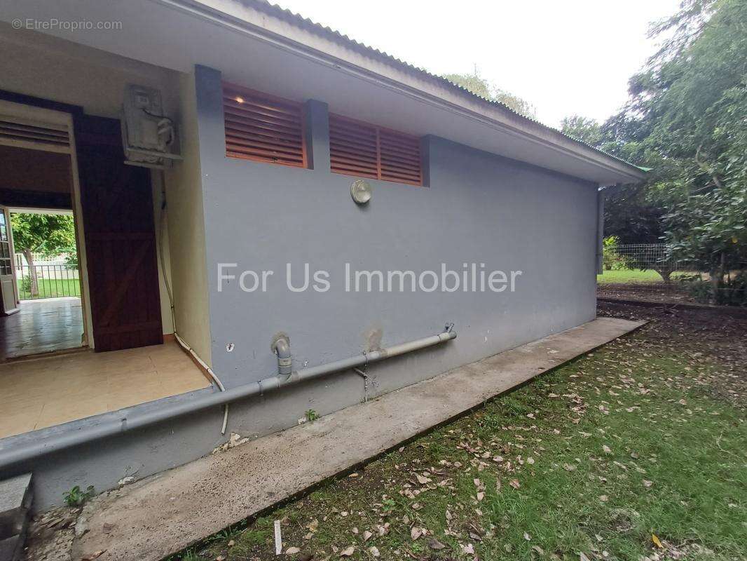 A vendre : maison t4 a saint francois (97118) - photo 5