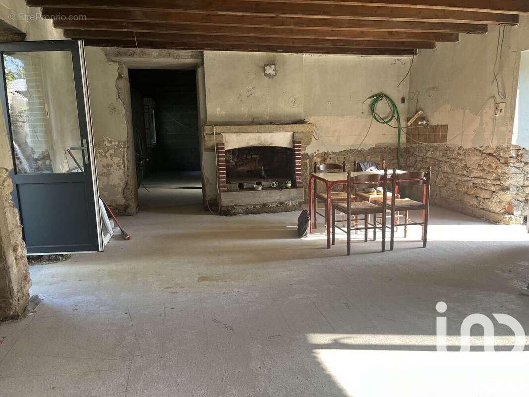 Photo 2 - Maison à SAINT-ETIENNE-DE-MONTLUC