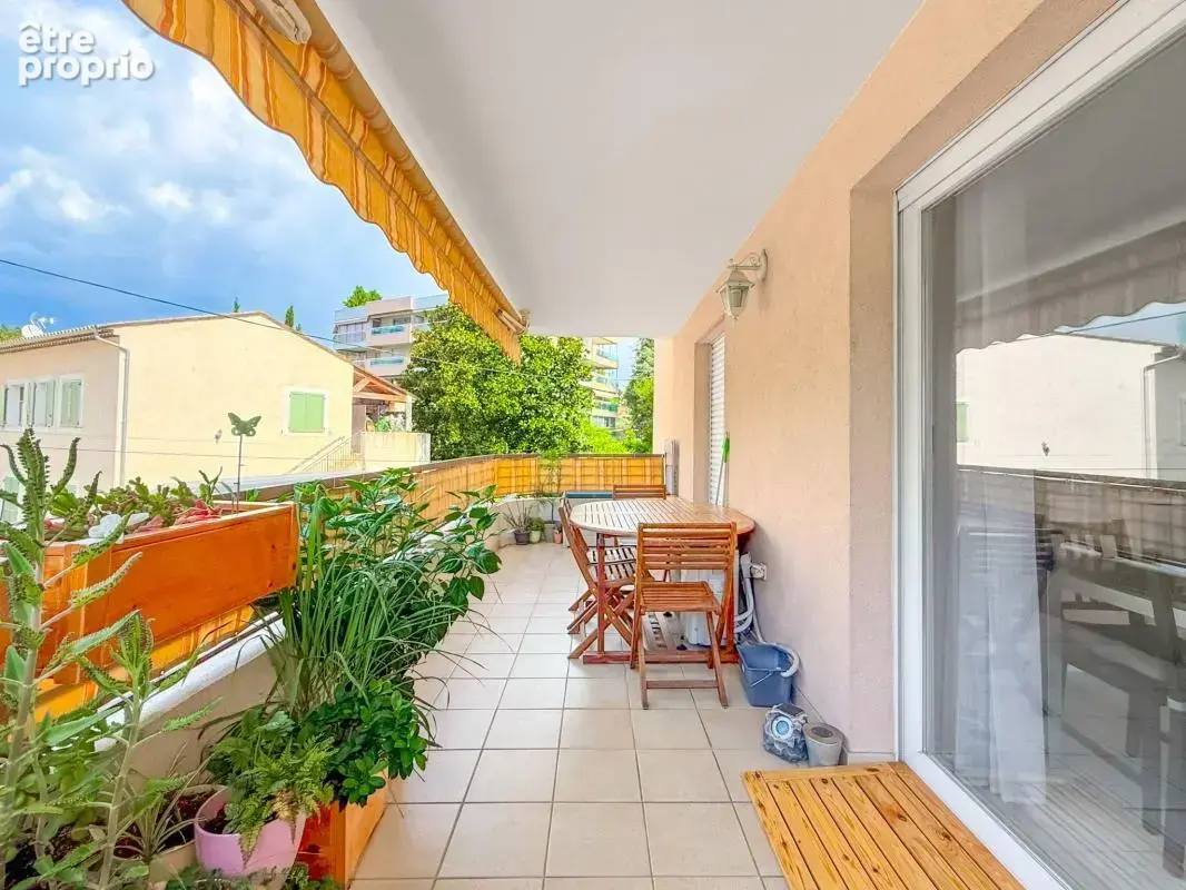 CAGNES ST-JEAN Superbe 3 Pièces 64 m² étage terrasse garage et cave - Piscine - photo 5